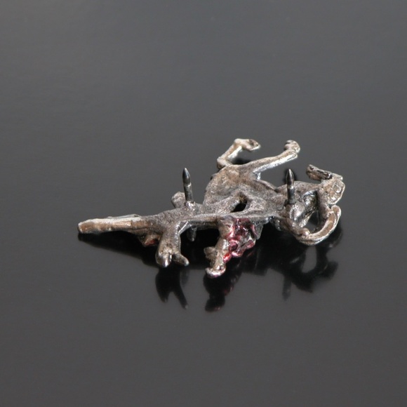 Trojan Warrior Centurion Hat Lapel Pin STEAMPUNK - Picture 2 of 2